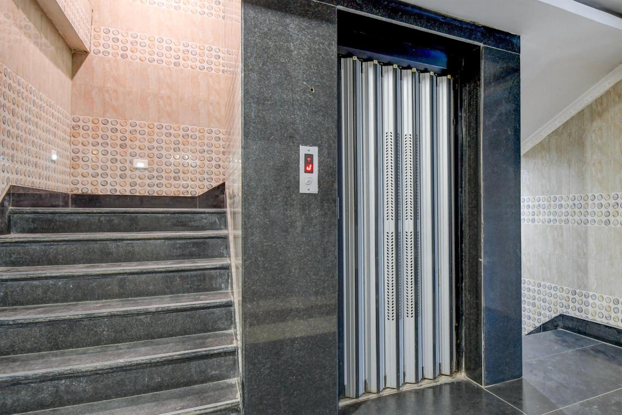 Hotel O Blue Royal بوهفانيشفار المظهر الخارجي الصورة